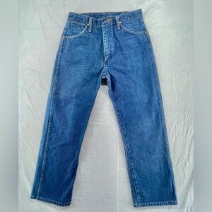 Vintage Classic Wrangler Women's Blue Denim Cowgirl Jeans Size 31 x 32”